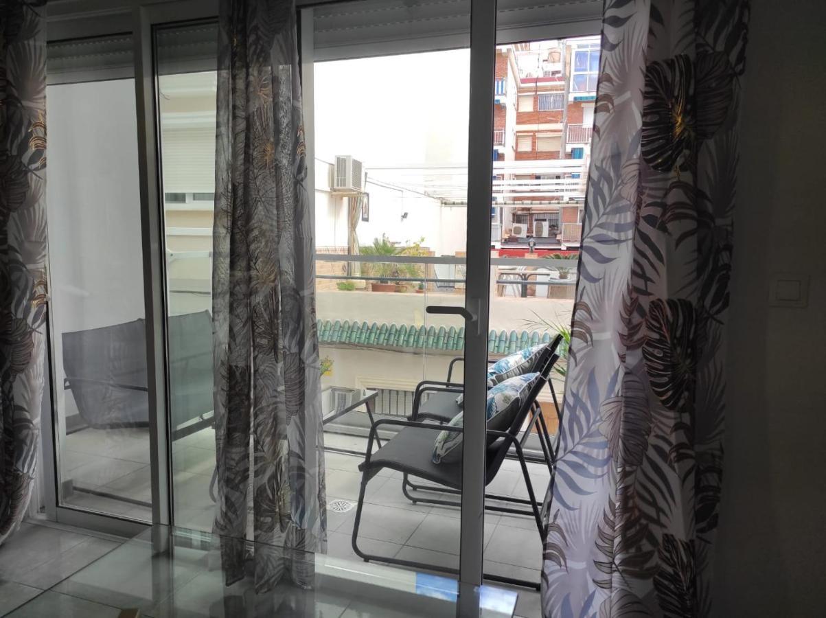Los Boliches Holidays Suites Fuengirola Exterior photo